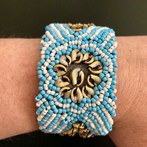 Vintage Island Handmade Cuff Bracelet Cowrie Shell Beaded Button Closure Aqua